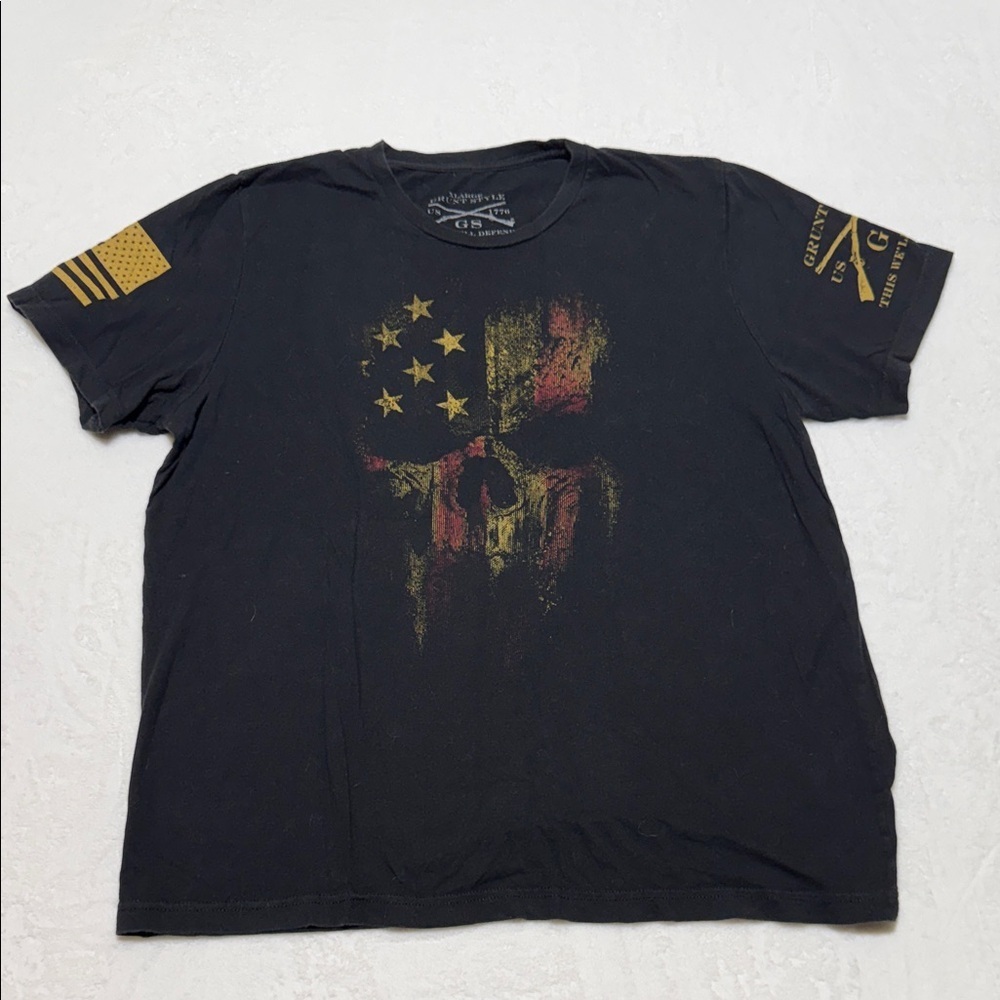Grunt Style Black Short Sleeve Skull Flag Tee with Gold Accents
